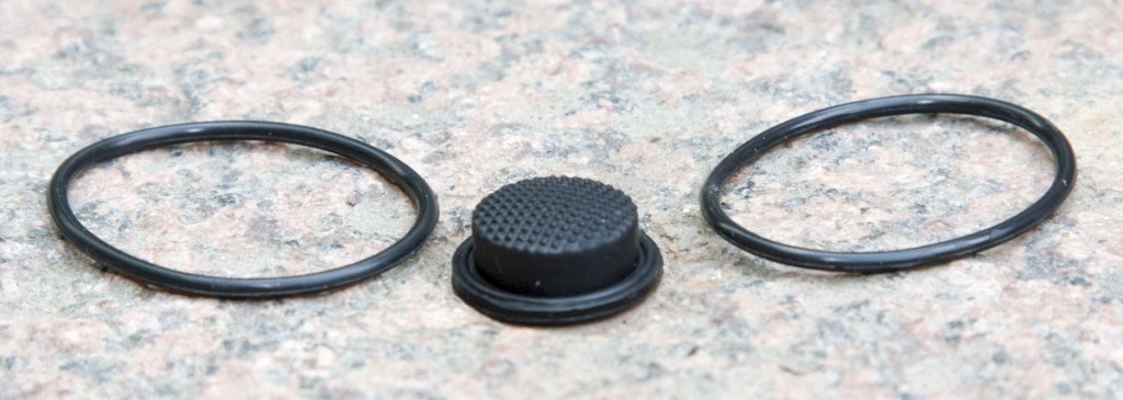 Запасные уплотнительные кольца в комплекте фонаря Acebeam K60