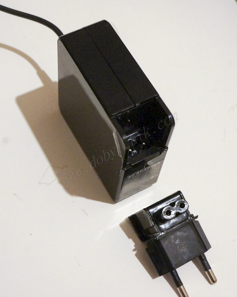 Вилка адаптера зарядного устройства поискового фонаря Acebeam X65